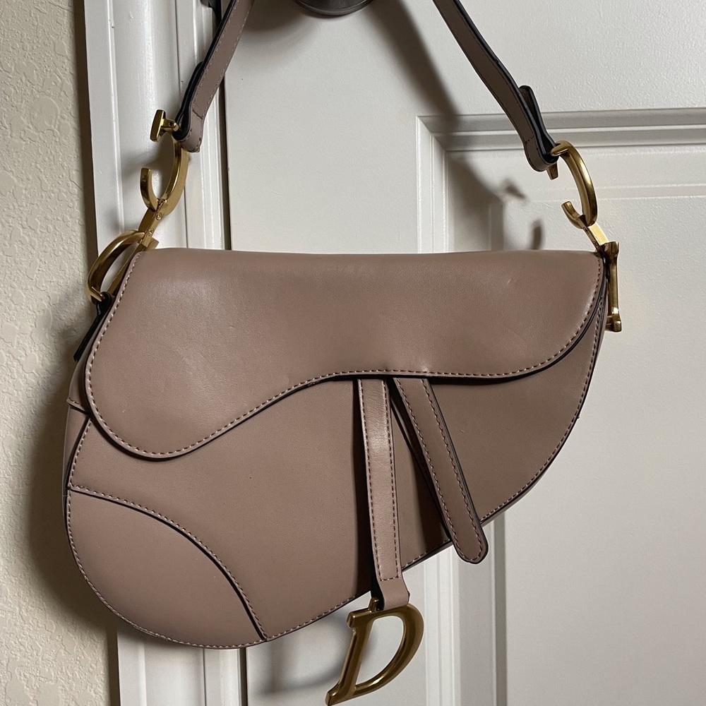 C D bag with detachable crossbody strap